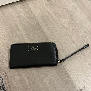 Kate spade wallet with wristband